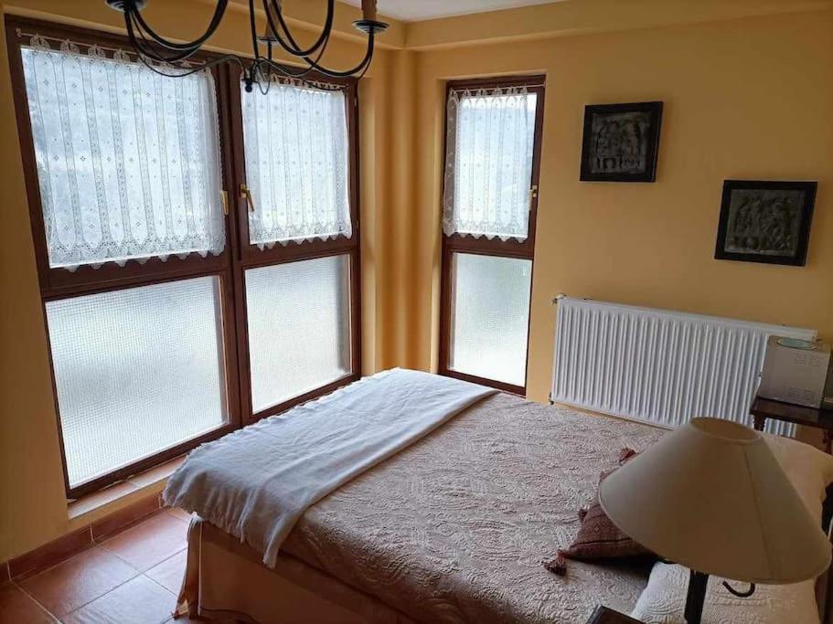 Casa Nora Villanúa מראה חיצוני תמונה